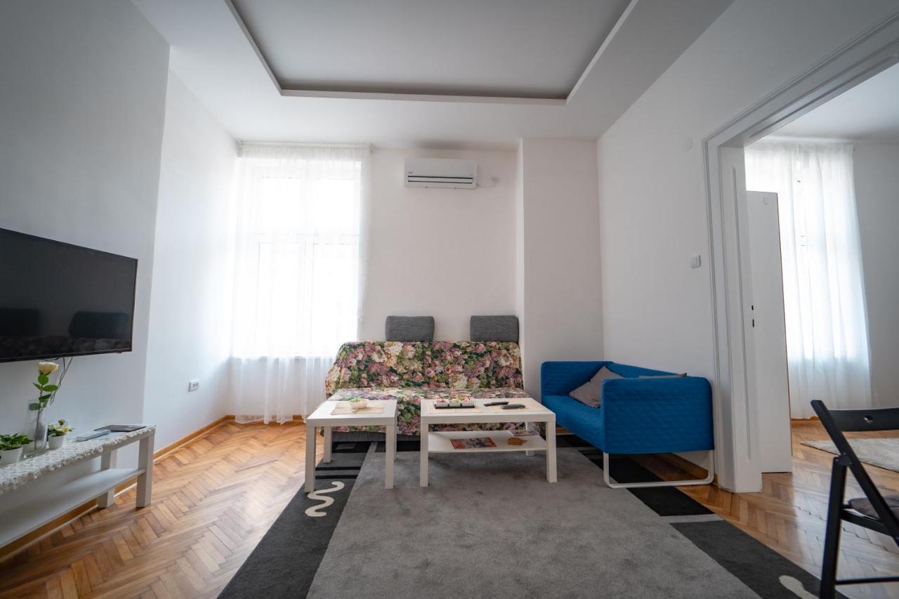 Botanical9, Belgrade Centre, 2 Bedroom Apartment Bagian luar foto