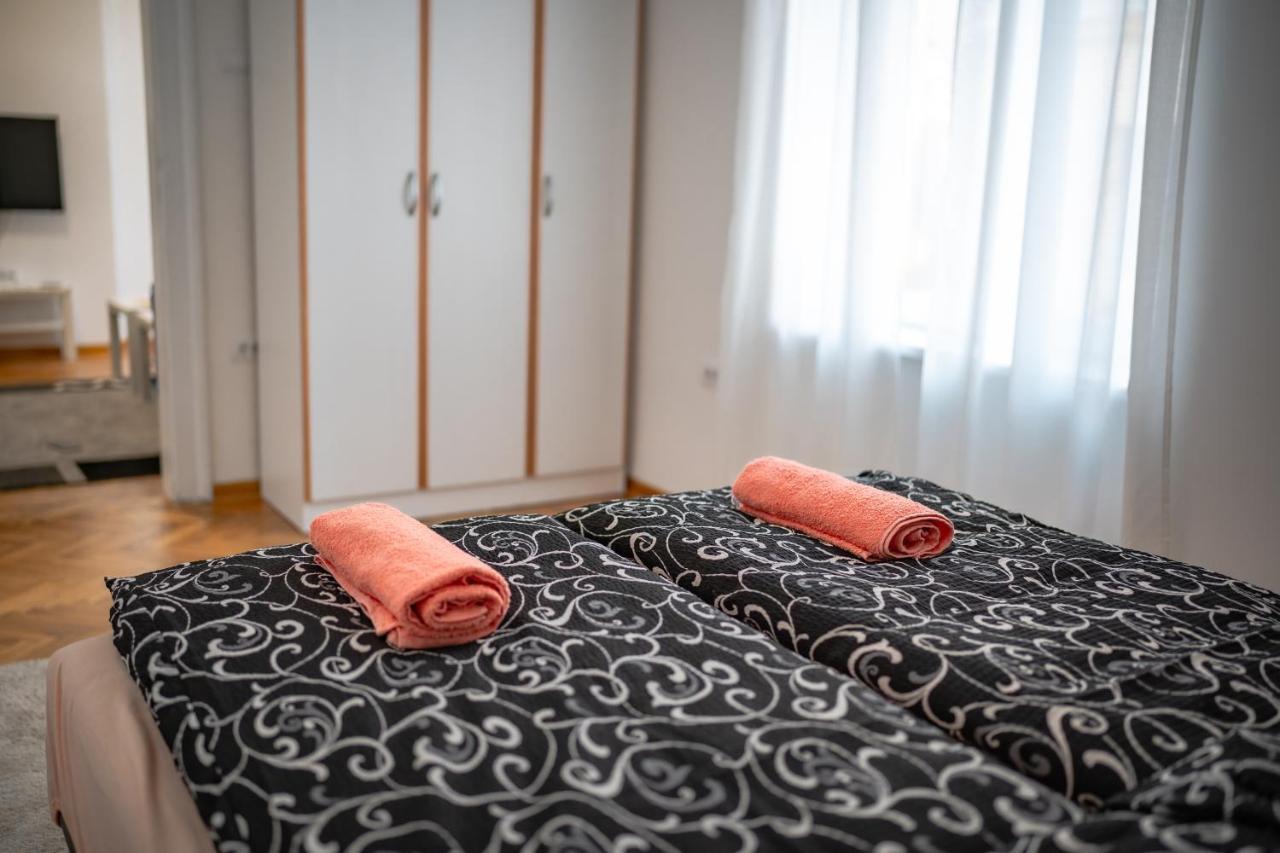Botanical9, Belgrade Centre, 2 Bedroom Apartment Bagian luar foto